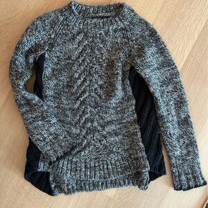 Elizabeth and James Sweater - Size M